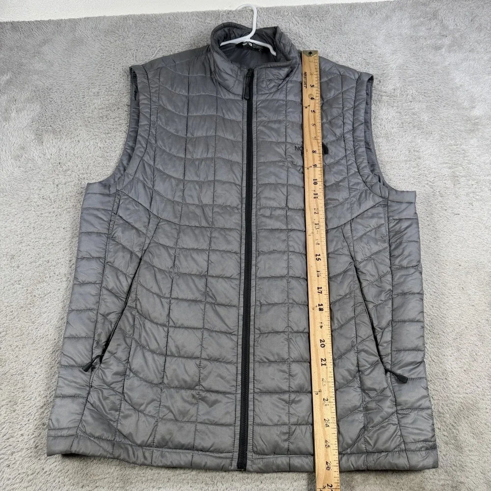 The North Face Vest Mens Small Gray ThermoBall Puffer Quilted Full Zip Nylon